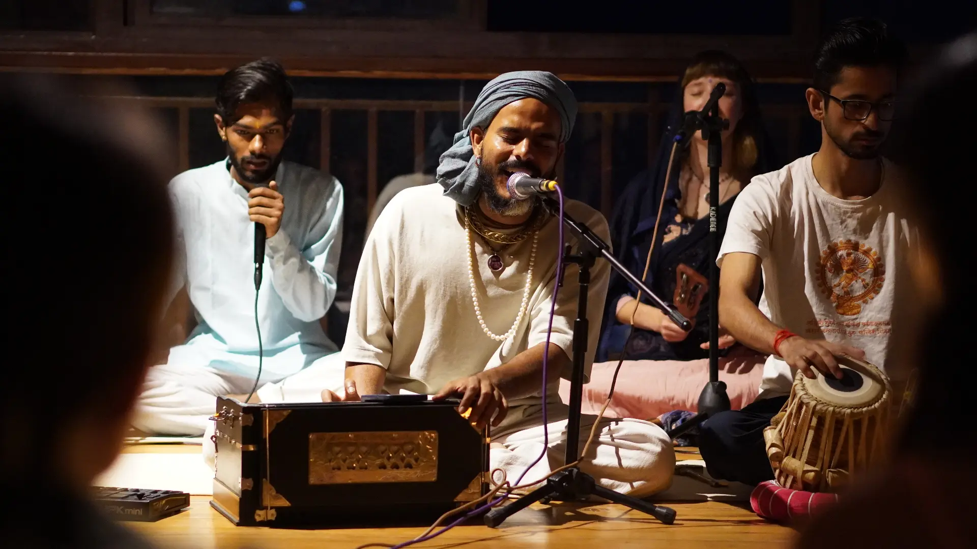 Music Night at Aavya